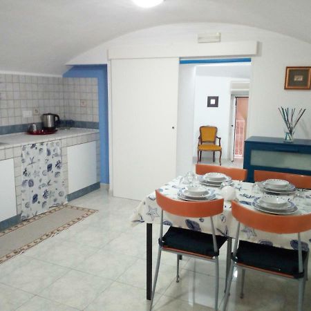 Porto In Vista Apartment Монополи Екстериор снимка