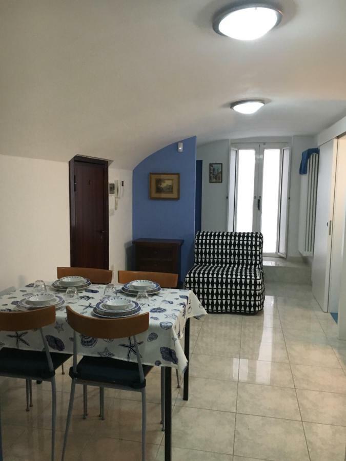 Porto In Vista Apartment Монополи Екстериор снимка