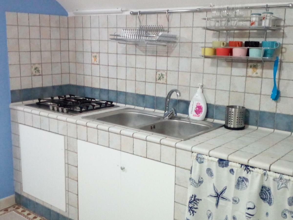 Porto In Vista Apartment Монополи Екстериор снимка