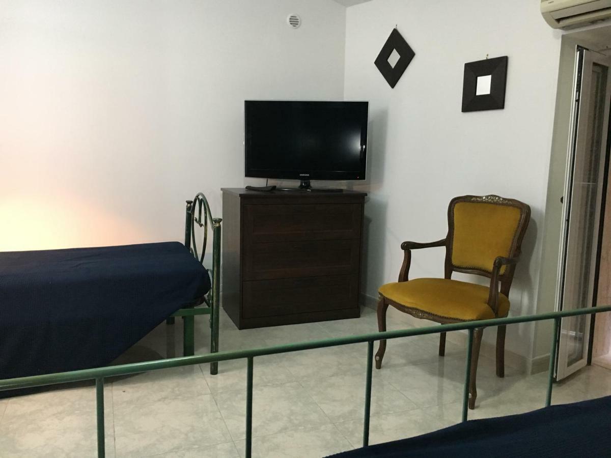 Porto In Vista Apartment Монополи Екстериор снимка